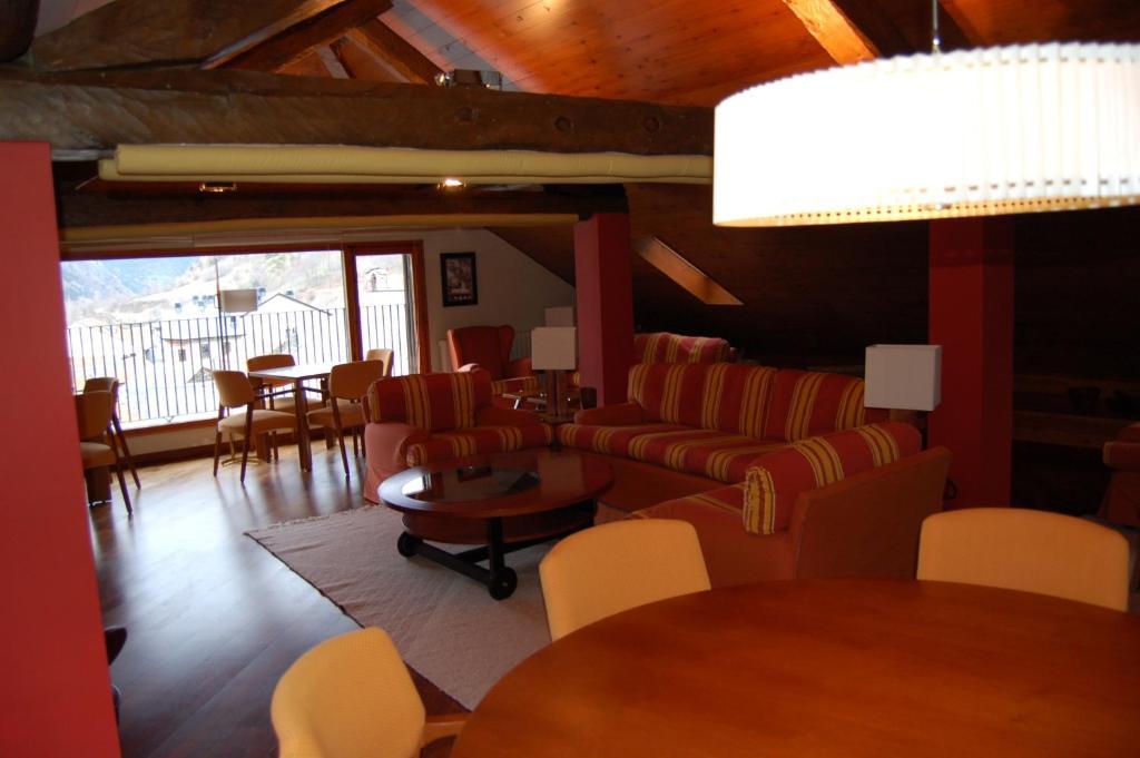 Hotel Vall Ferrera Areu Luaran gambar
